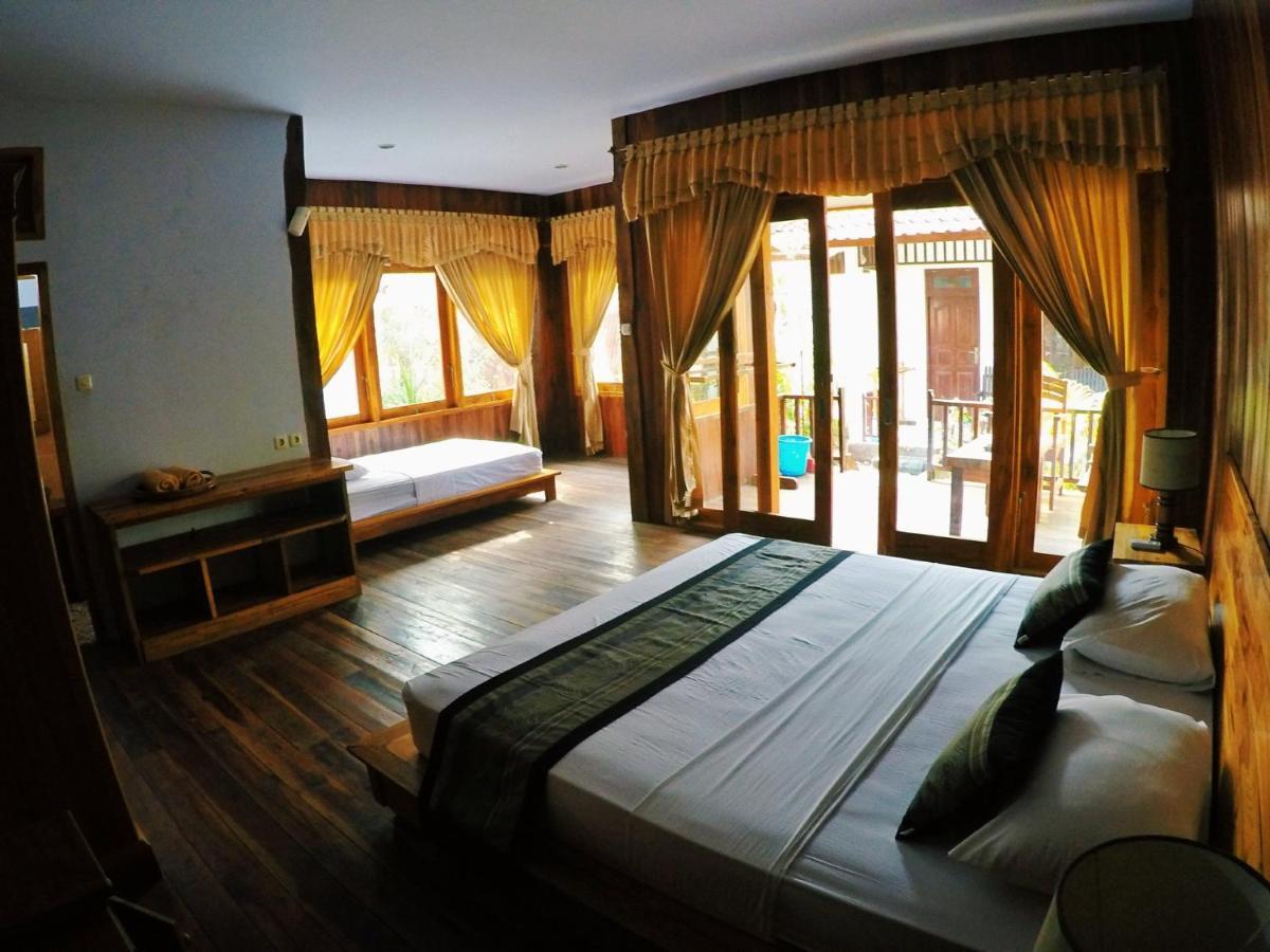 Gili Smile Bungalow กีลีตราวางัน ภายนอก รูปภาพ